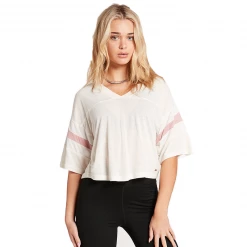Volcom Lived In Lounge Cropped S/S Tee (PS) Womens