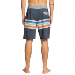 Quiksilver Surfsilk Sun Faded 19" Boardshort Mens 17 Quiksilver Surfsilk Sun Faded 19