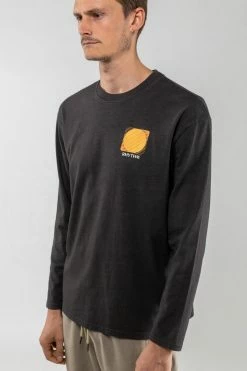 Rhythm Haze Vintage Long Sleeve T-Shirt Mens