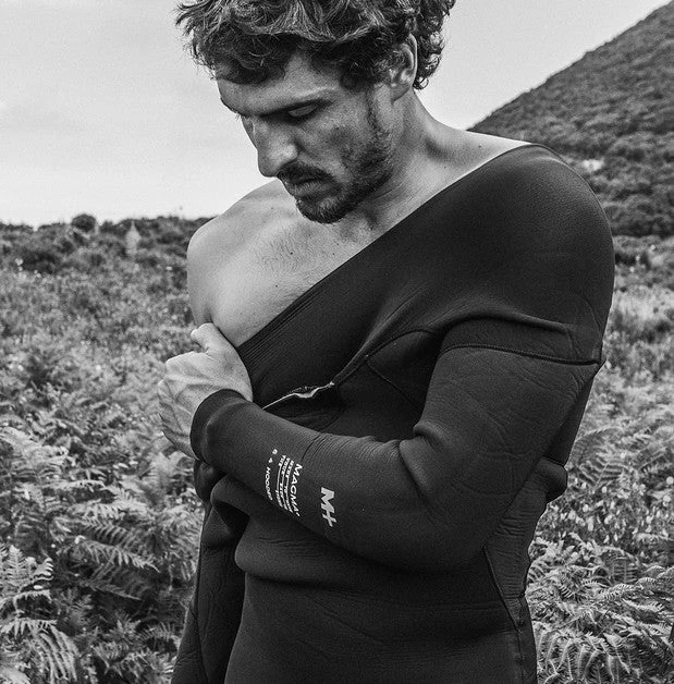 Men's Manera Magma Meteor 6/4mm Chest Zip Hooded Fullsuit 8 Men's Manera Magma Meteor 6/4mm Chest Zip Hooded Fullsuit