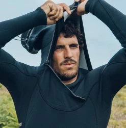 Men's Manera Magma Meteor 6/4mm Chest Zip Hooded Fullsuit 16 Men's Manera Magma Meteor 6/4mm Chest Zip Hooded Fullsuit