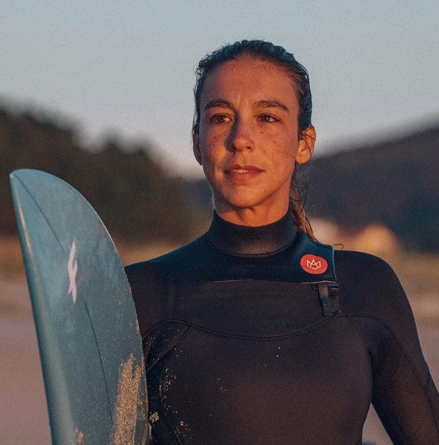 Women's Manera Meteor Magma 5/4/3mm Chest Zip Fullsuit Womens 4 Women's Manera Meteor Magma 5/4/3mm Chest Zip Fullsuit Womens