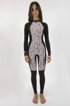 Women's Sisstrevolution Seven Seas 3/2mm Back Zip Fullsuit Womens