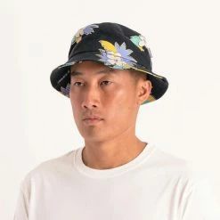 Banks Journal Mens Islands Bucket Hat