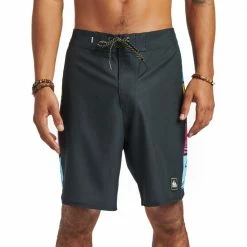 Quiksilver X Peanuts Arch SurfSilk 18" Boardshorts Mens