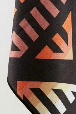 Nomadix Bend Earth Towel 7 Nomadix Bend Earth Towel