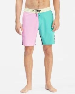 Billabong X The Simpsons Krusty Lo Tide 19" Boardshorts 8 Billabong X The Simpsons Krusty Lo Tide 19