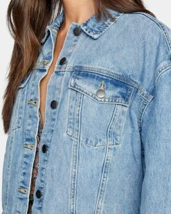 RVCA Tuesdays Denim Jacket Womens 9 RVCA Tuesdays Denim Jacket Womens