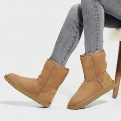 UGG Classic Short II Boot