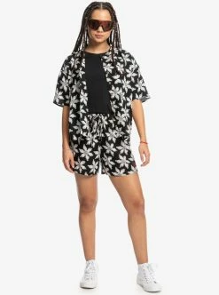 Stranger Things X Quiksilver Upside Down Camp S/S Shirt