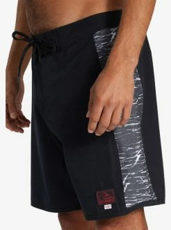 Stranger Things X Quiksilver Original Arch 1986