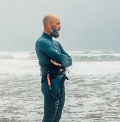 Men's Manera Seafarer 4/3mm Chest Zip Fullsuit 16 Men's Manera Seafarer 4/3mm Chest Zip Fullsuit