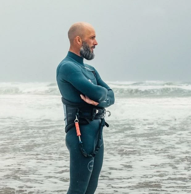 Men's Manera Seafarer 4/3mm Chest Zip Fullsuit 7 Men's Manera Seafarer 4/3mm Chest Zip Fullsuit