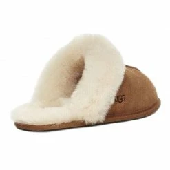 UGG Scuffette II Slipper