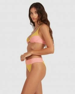 Billabong Womens Hi Life Aruba Bikini Bottoms 9 Billabong Womens Hi Life Aruba Bikini Bottoms