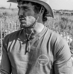 Manera Mens Wetshirt Long Sleeve Rashguard