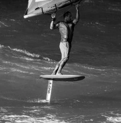 Manera Mens Wetshirt Short Sleeve Rashguard 21 Manera Mens Wetshirt Short Sleeve Rashguard