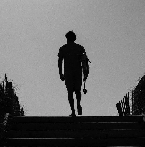 Manera Mens Wetshirt Short Sleeve Rashguard 11 Manera Mens Wetshirt Short Sleeve Rashguard