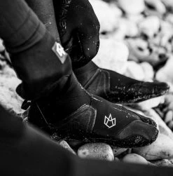 Manera X10D 3mm Surf Booties